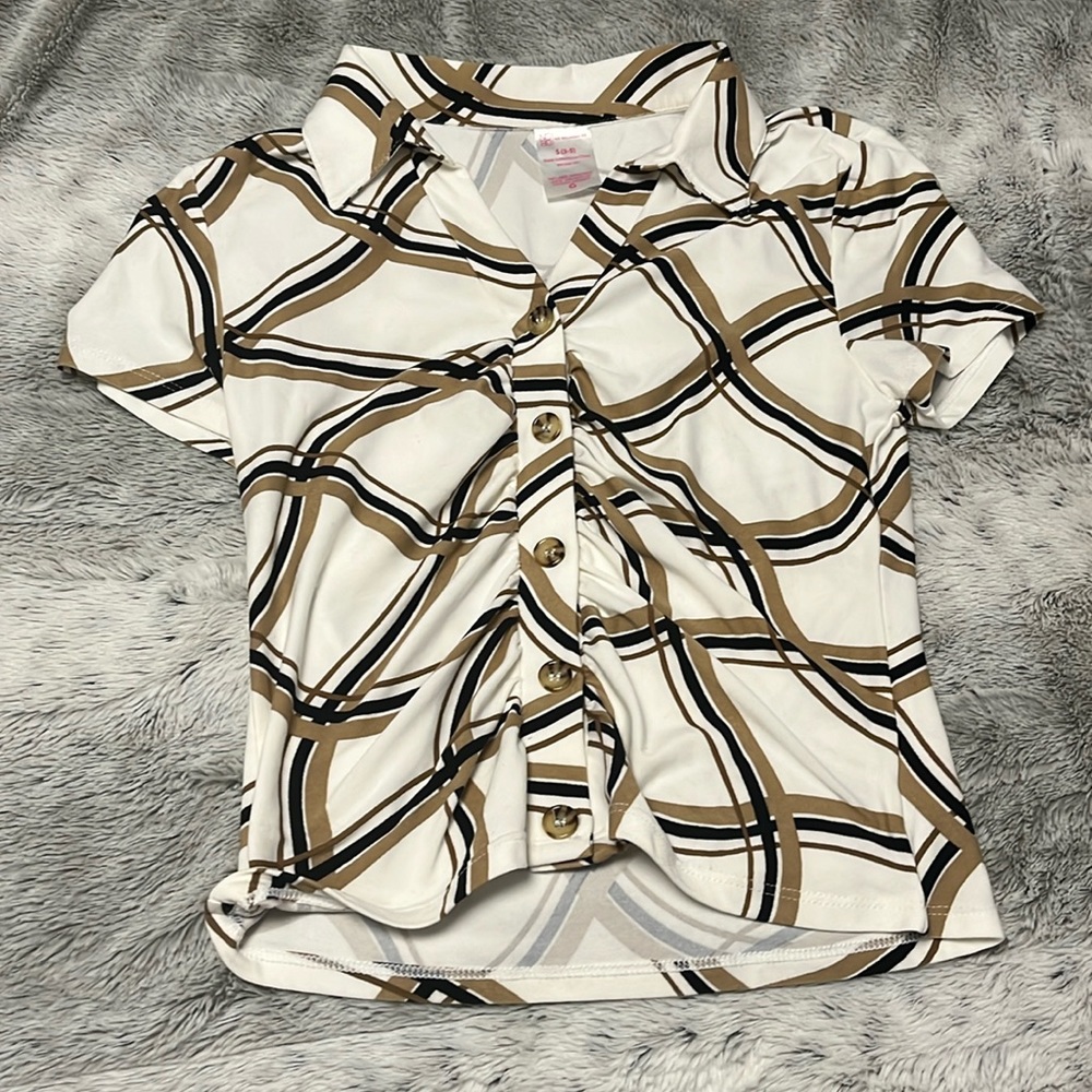 White, khaki, and black collared baby tee No Boundaries size S